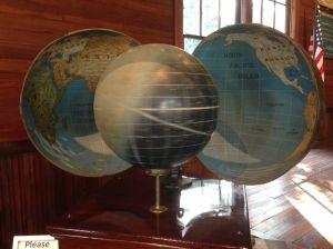 The opened sphere, showing the spinning gasses inside.